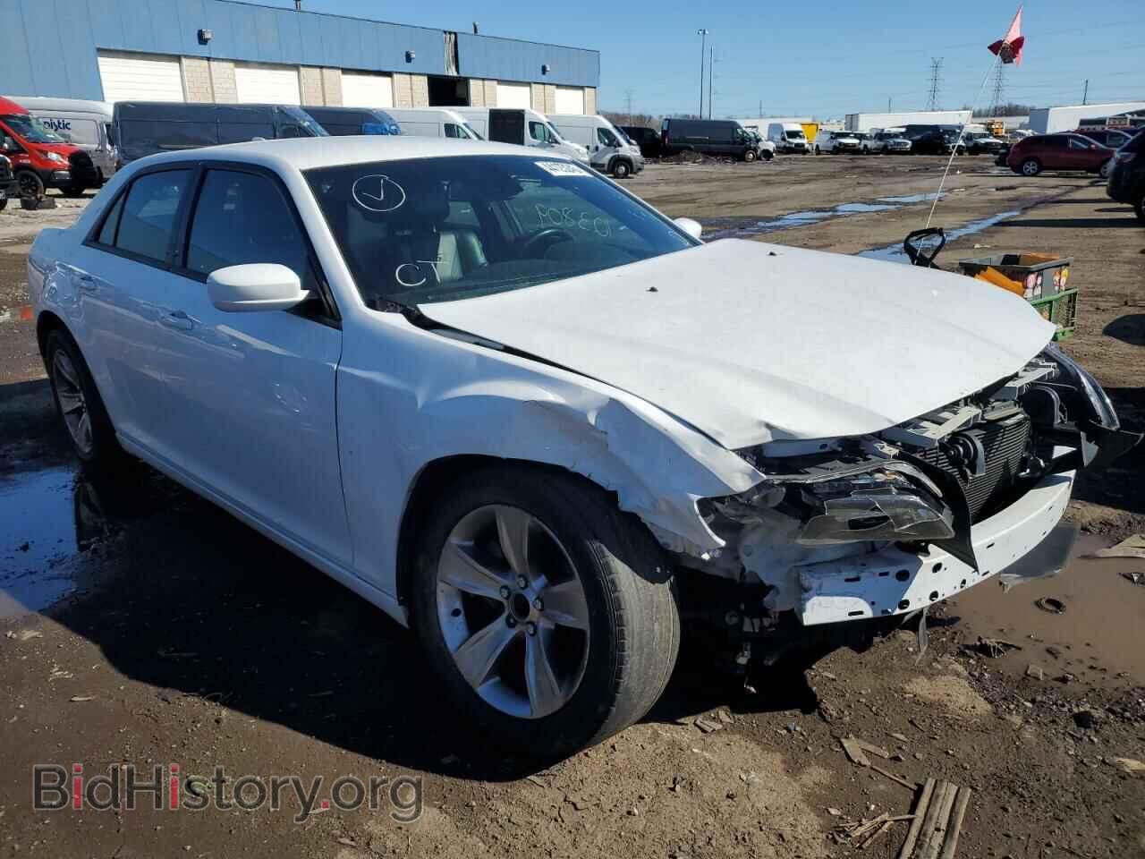 2017 CHRYSLER 300 - VIN: 2C3CCABG1HH663321 - Фото 4