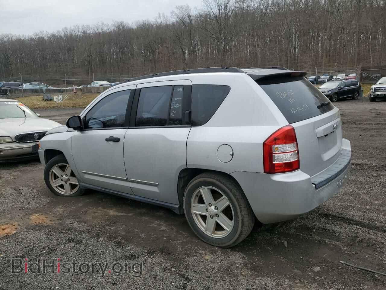 2007 JEEP COMPASS - VIN: 1J8FT47W27D428067 - Фото 2