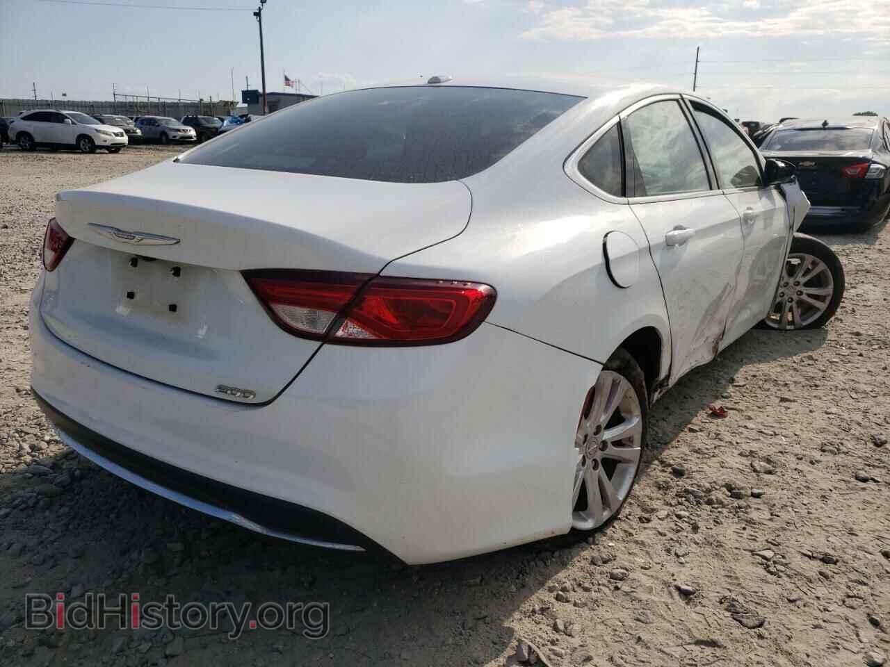 2015 CHRYSLER 200 - VIN: 1C3CCCAB3FN666839 - Фото 4