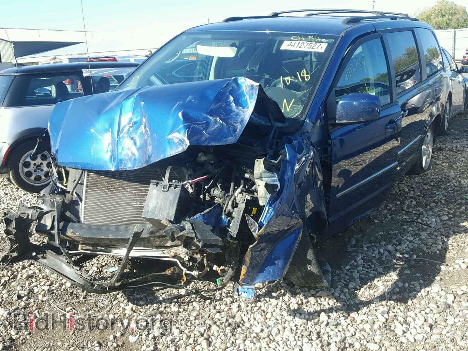 2010 DODGE CARAVAN - VIN: 2D4RN5D12AR268695 - Фото 2