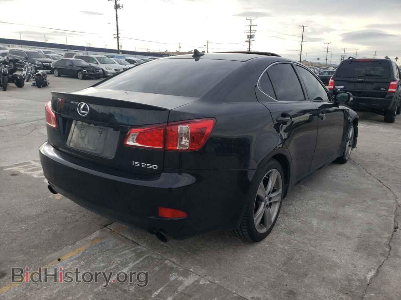 2011 LEXUS IS - VIN: JTHBF5C25B5134394 - Photo 3