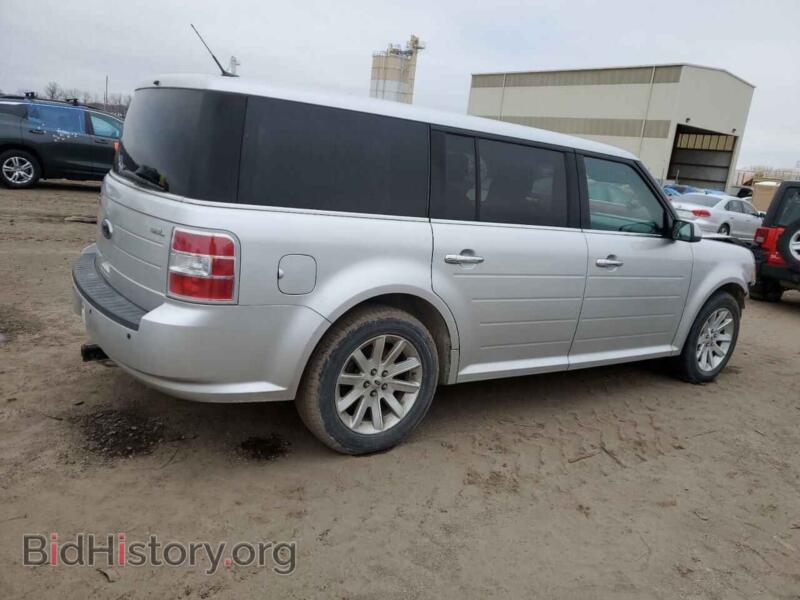 2010 Ford FLEX (VIN 2FMGK5CC6ABA90732) — фото 3 из 13