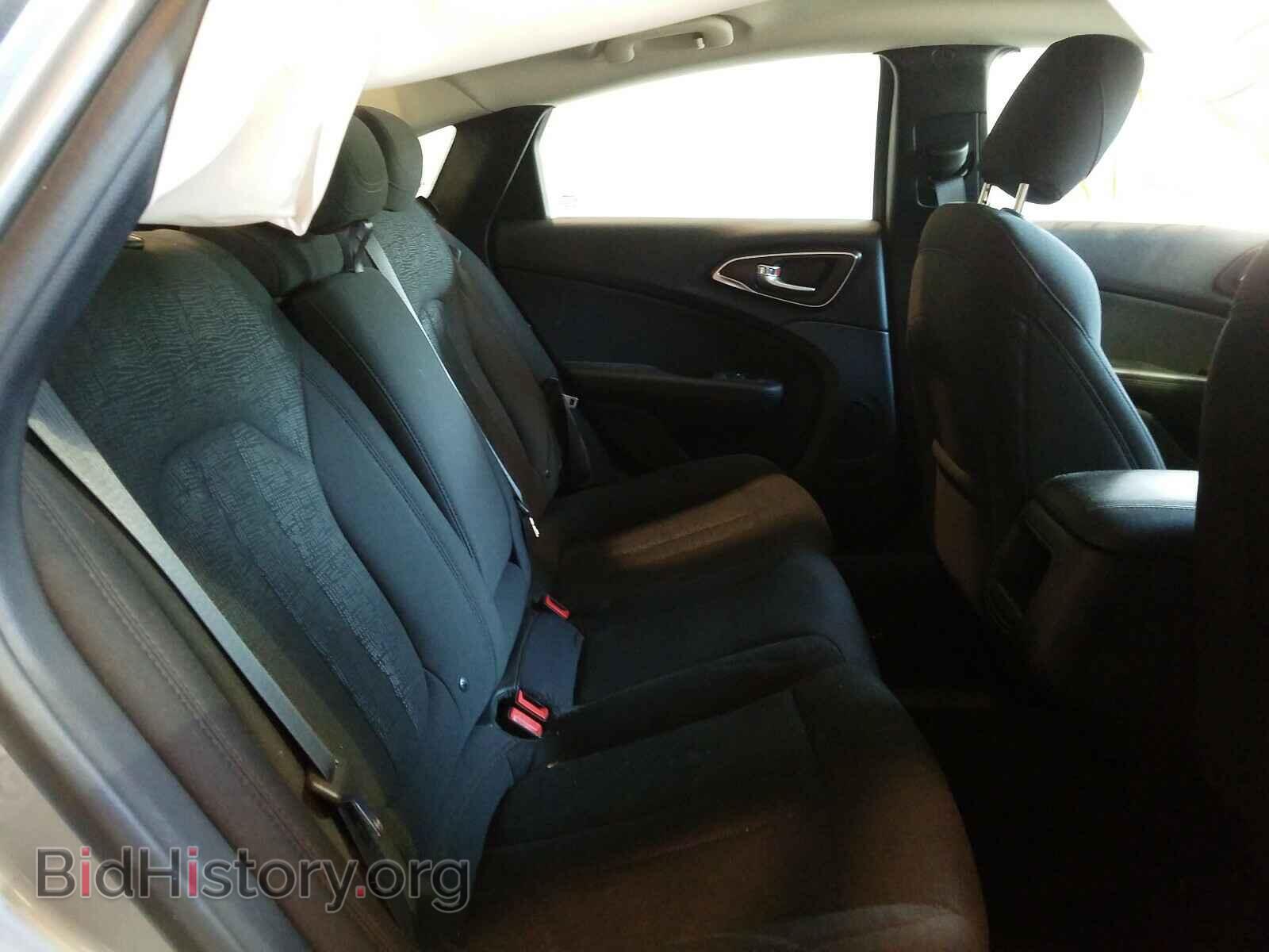2017 CHRYSLER 200 - VIN: 1C3CCCFB7HN512534 - Фото 6