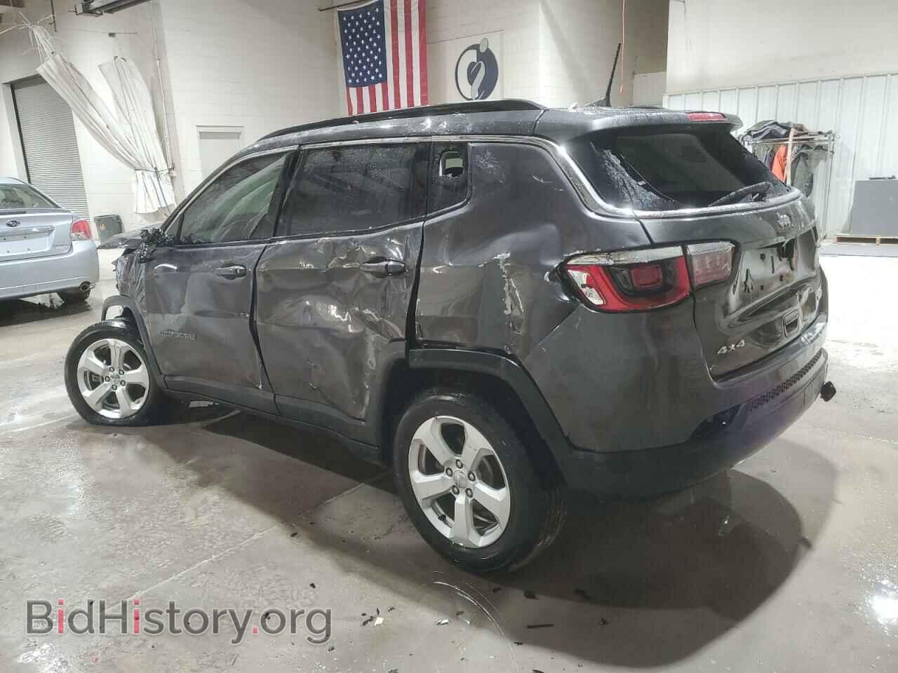 2018 JEEP COMPASS - VIN: 3C4NJDBB0JT192128 - Фото 2