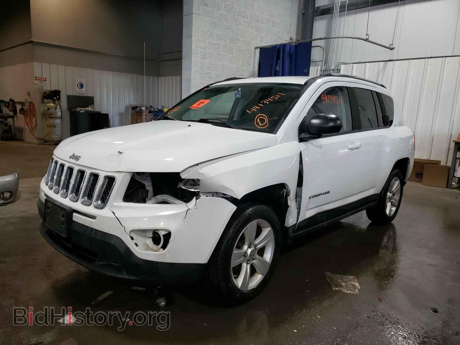 2012 JEEP COMPASS - VIN: 1C4NJDBB5CD659696 - Photo 2