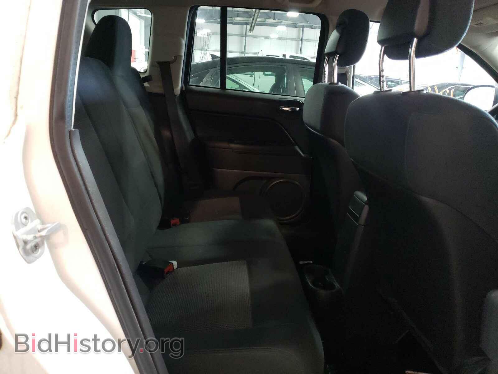 2012 JEEP COMPASS - VIN: 1C4NJDBB5CD659696 - Photo 6