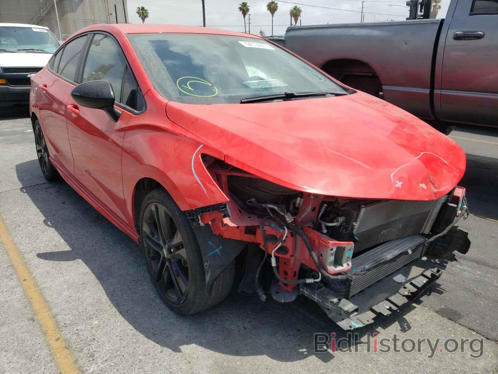 Photo 1G1BE5SM3J7101347 - CHEVROLET CRUZE 2018