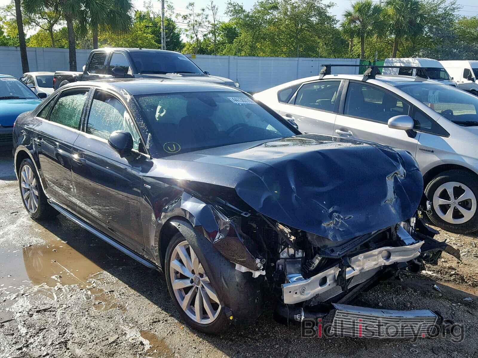 Photo WAUKMAF43JN013601 - AUDI A4 2018