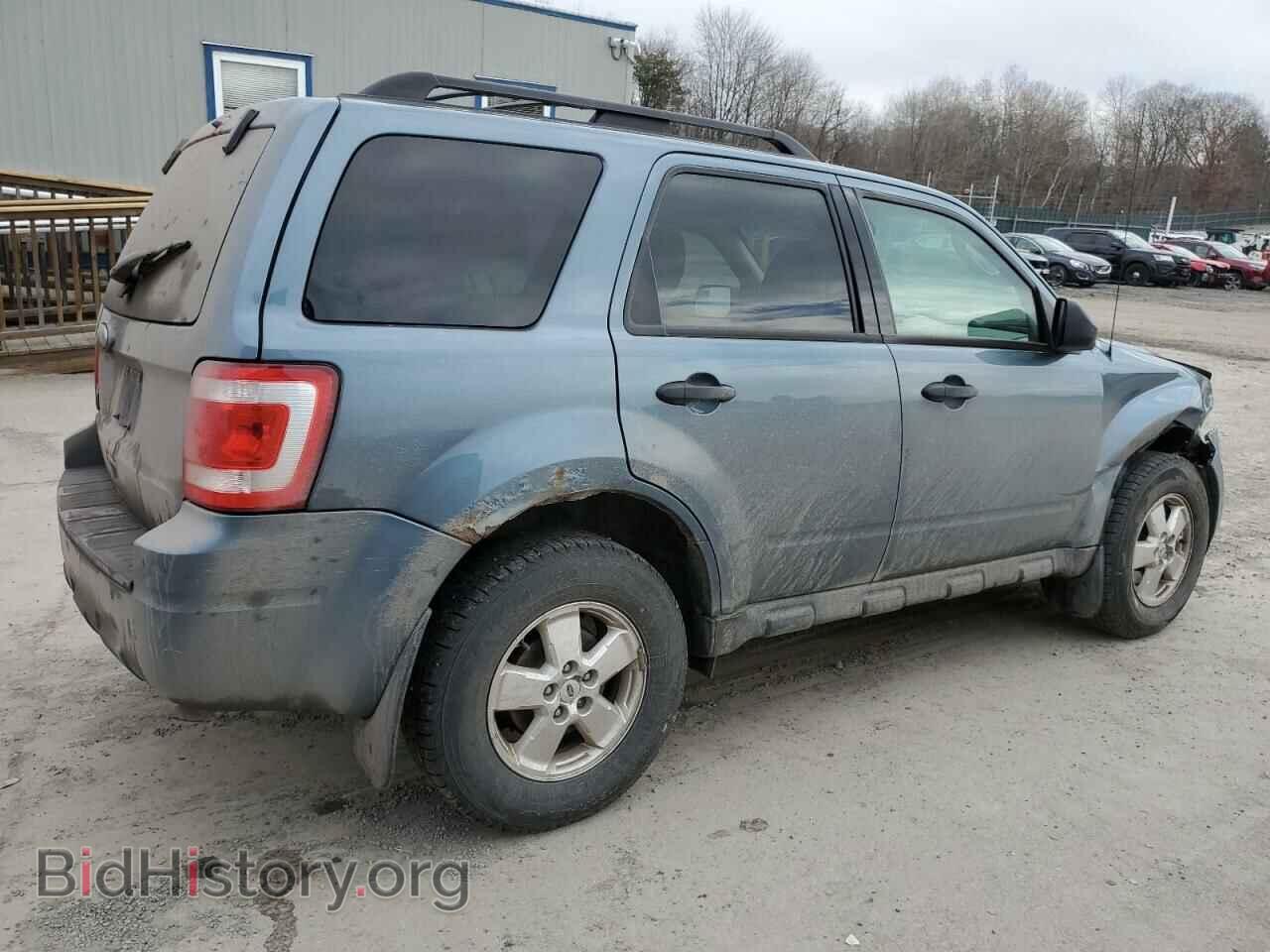 2010 FORD ESCAPE - VIN: 1FMCU9D72AKB93735 - Фото 3