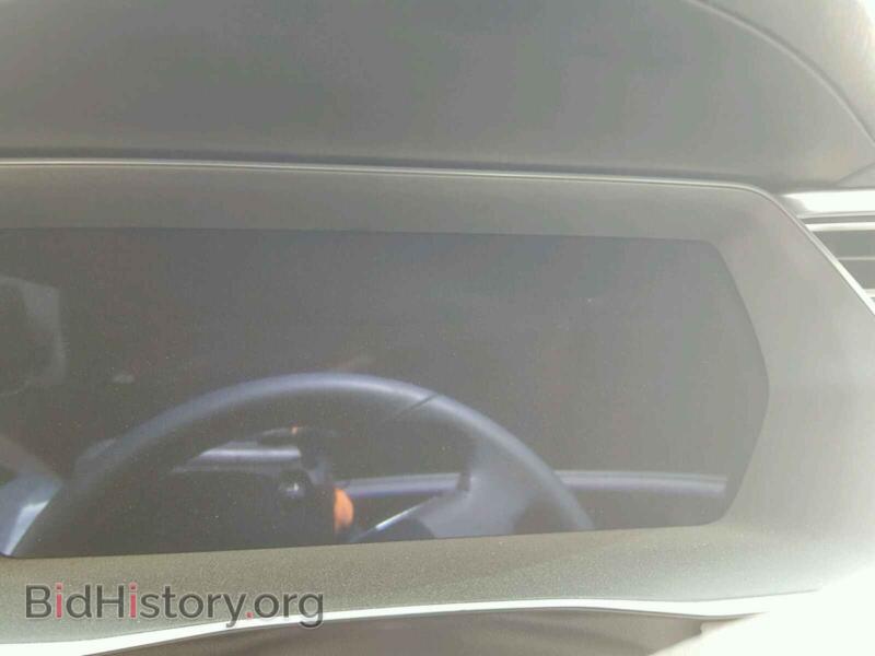 2015 Tesla MODEL S 70 (VIN 5YJSA1S20FF093381) — photo 8 of 10