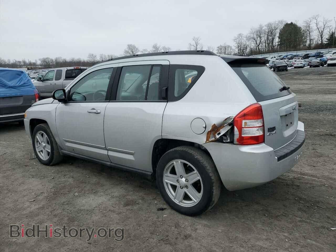2010 JEEP COMPASS - VIN: 1J4NF4FB2AD572065 - Фото 2
