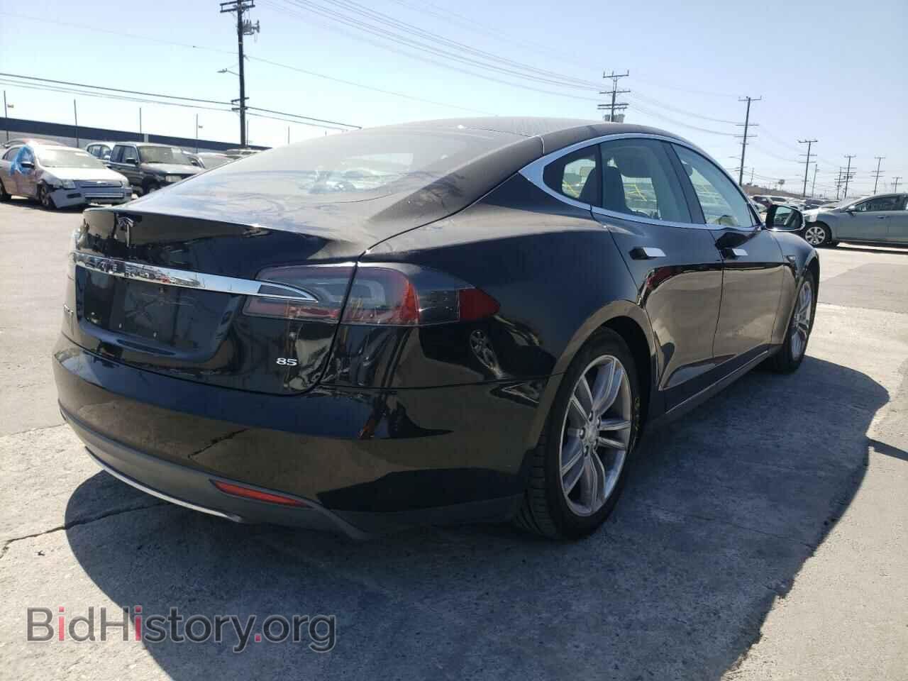 2013 TESLA MODEL S - VIN: 5YJSA1CNXDFP24675 - Photo 4
