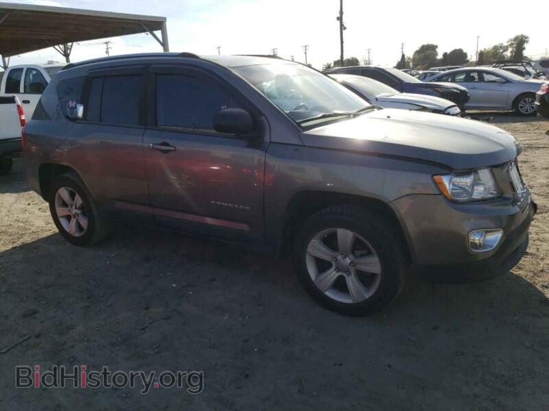 2011 Jeep COMPASS (VIN 1J4NF1FB7BD257763) — photo 4 of 12