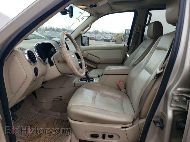 2006 Ford EXPLORER (VIN 1FMEU73E76UB32874) — photo 7 of 12
