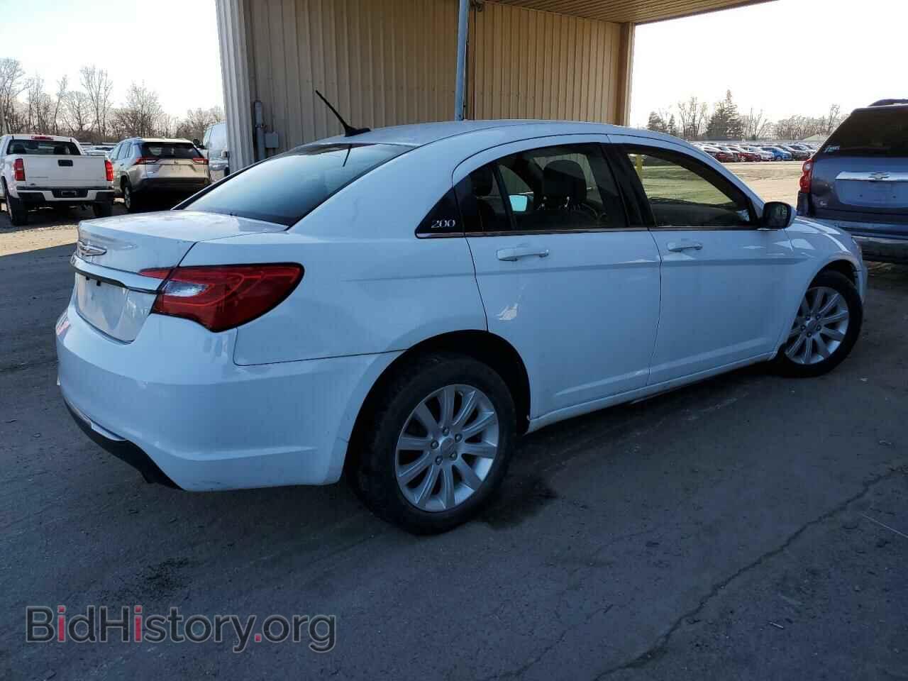 2013 CHRYSLER 200 - VIN: 1C3CCBBB2DN672640 - Фото 3