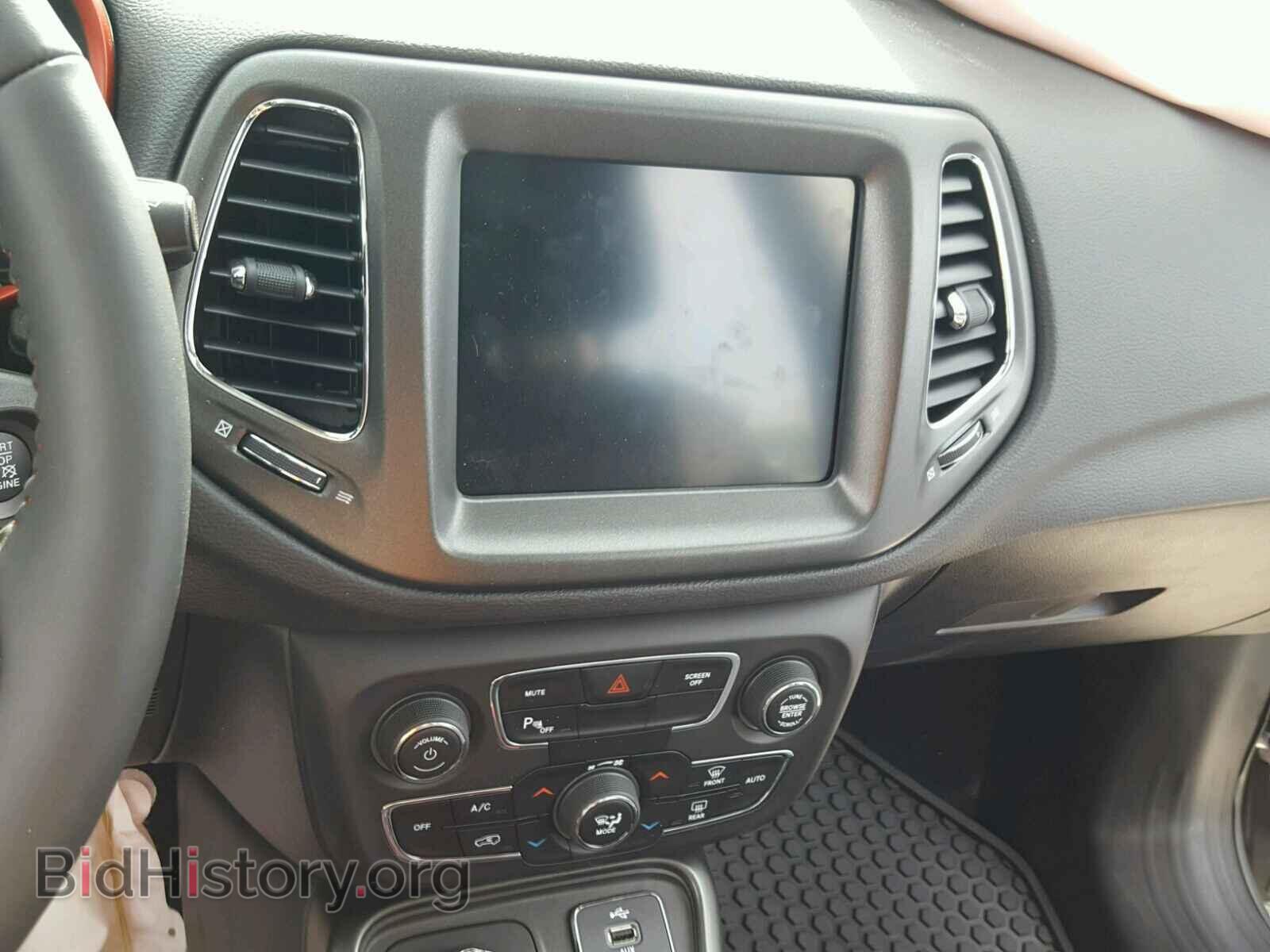 2018 JEEP COMPASS - VIN: 3C4NJDDB5JT410562 - Photo 9