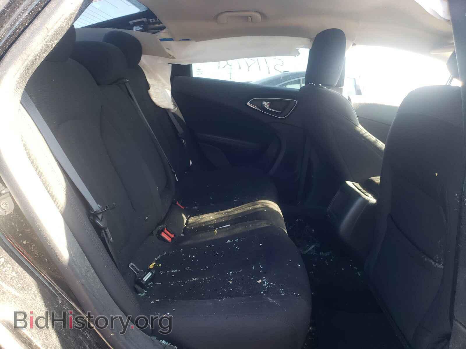 2015 CHRYSLER 200 - VIN: 1C3CCCAB3FN696097 - Фото 6