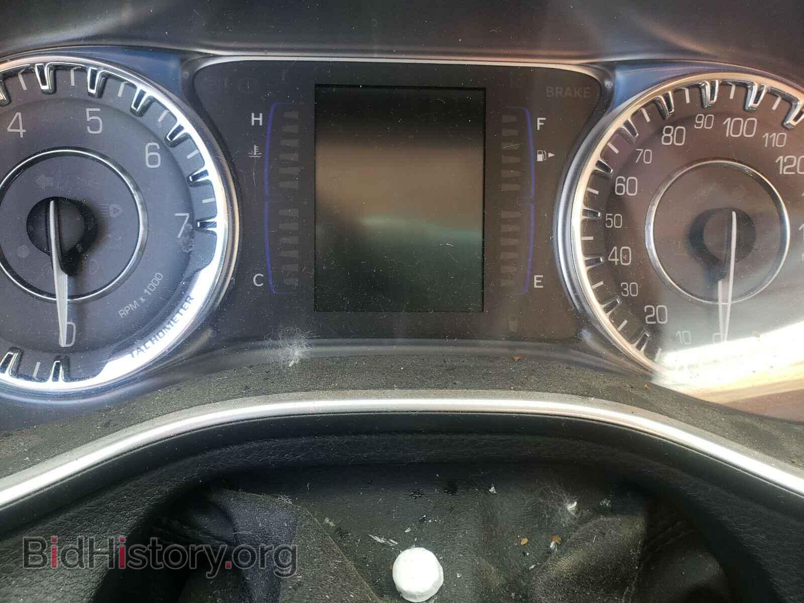 2015 CHRYSLER 200 - VIN: 1C3CCCAB3FN696097 - Фото 8