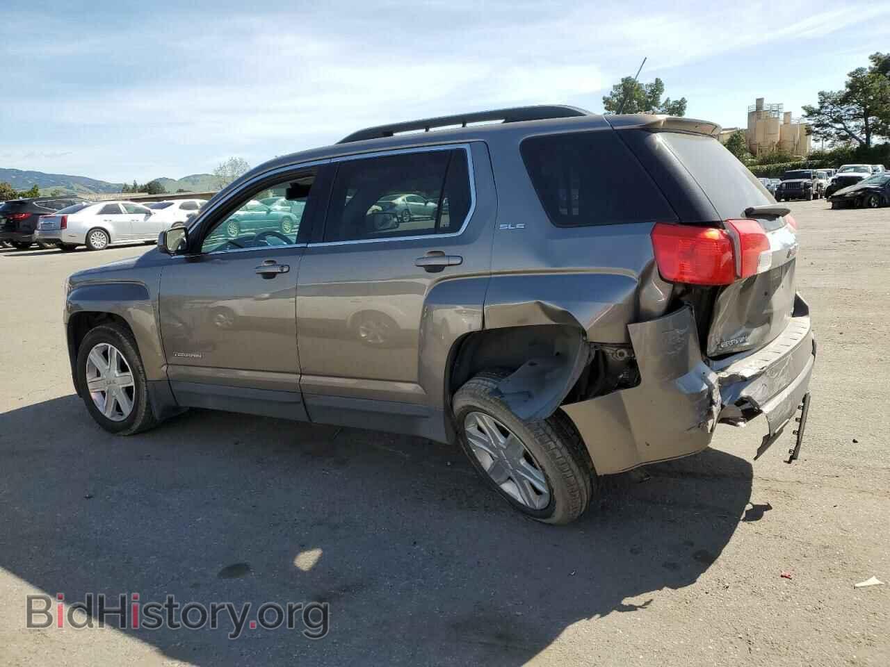 2011 GMC TERRAIN - VIN: 2CTFLTEC0B6457427 - Photo 2