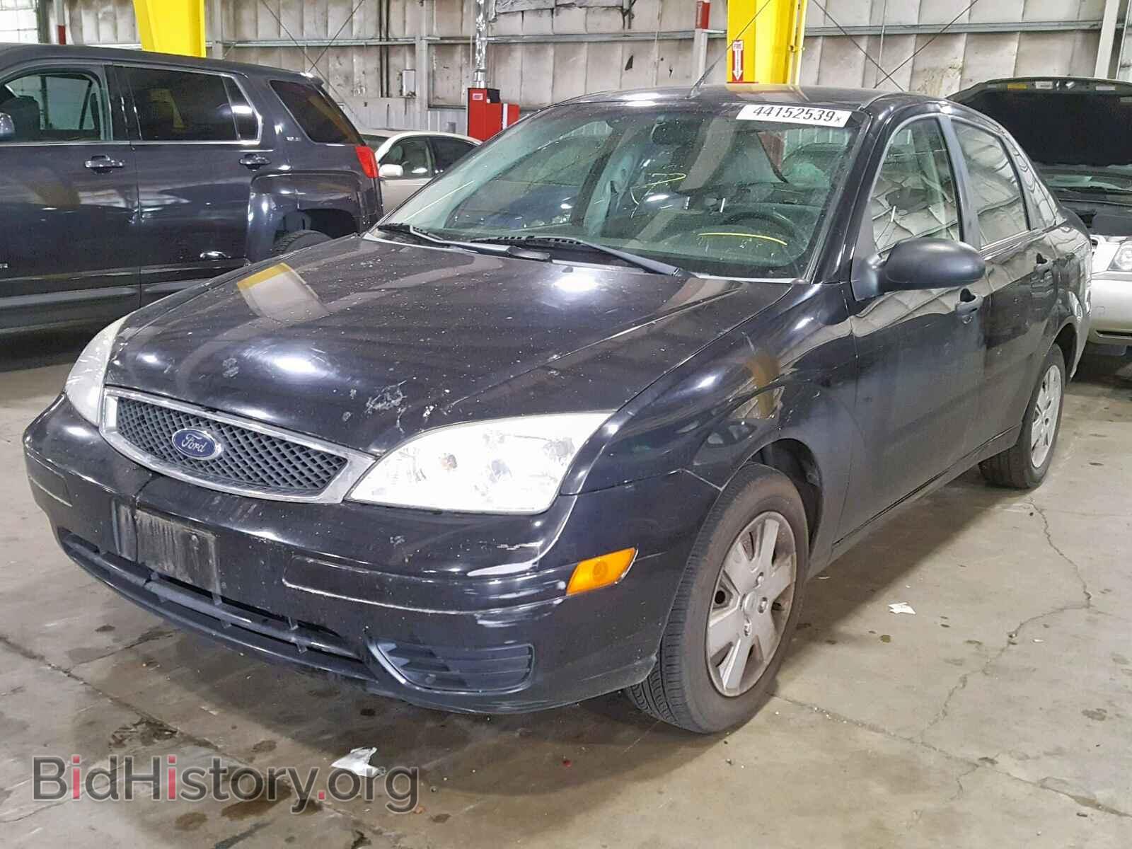 2006 FORD FOCUS - VIN: 1FAFP34N16W163748 - Фото 2