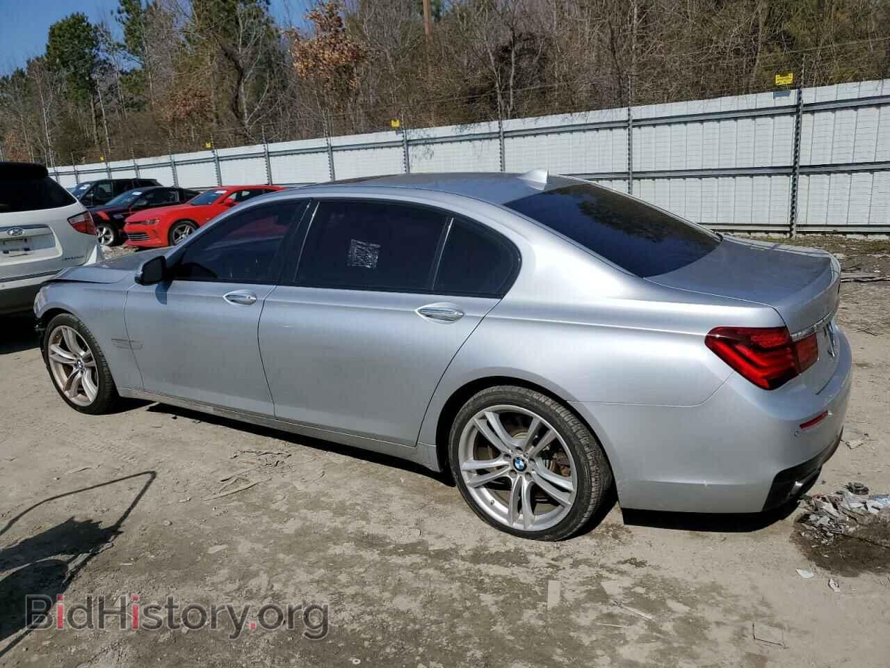 2013 BMW 7 SERIES - VIN: WBAYE8C57DD133473 - Photo 2