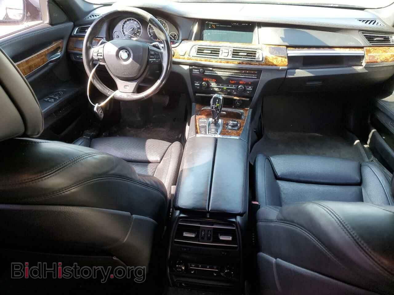 2013 BMW 7 SERIES - VIN: WBAYE8C57DD133473 - Photo 8