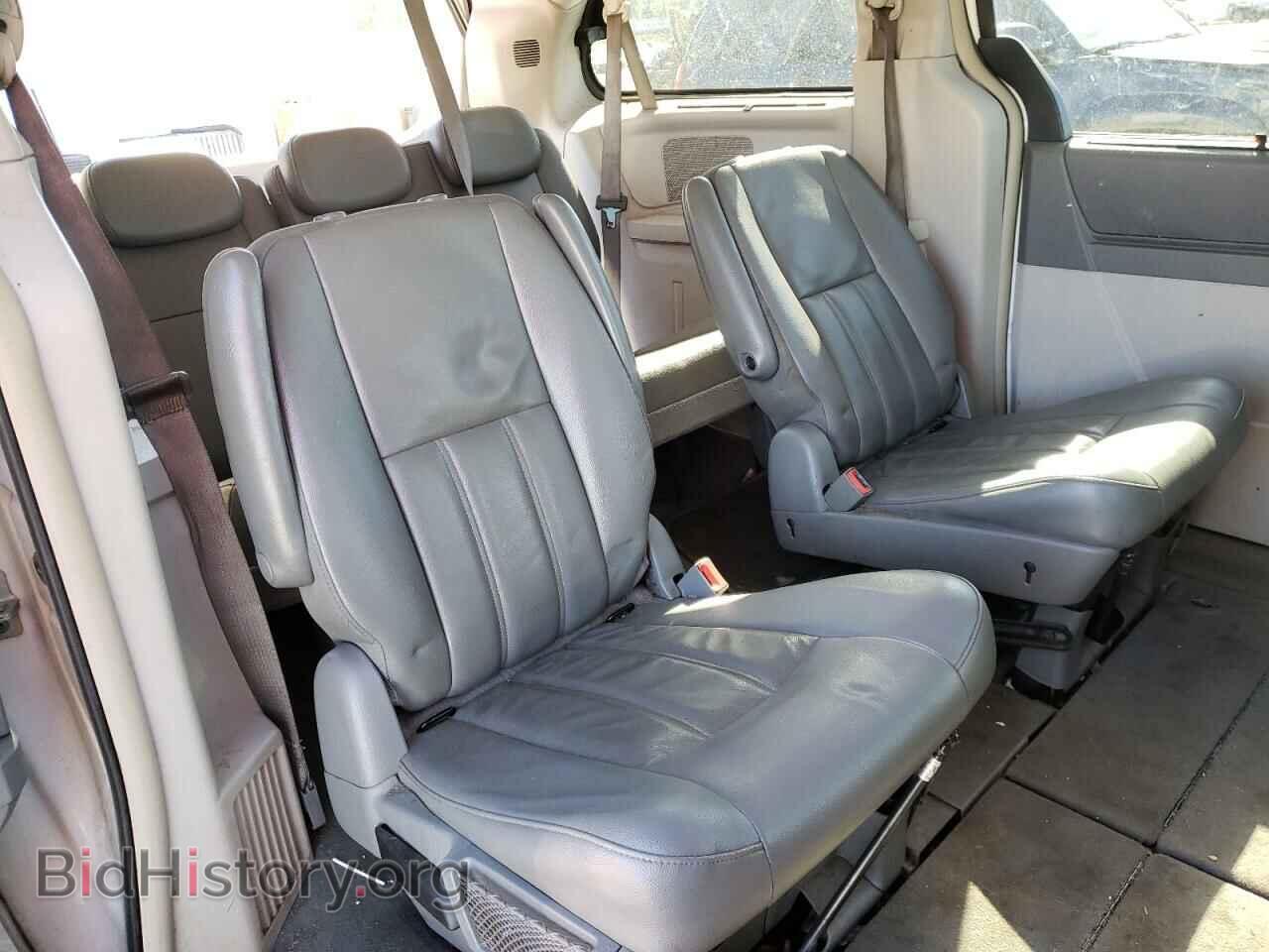 2010 CHRYSLER MINIVAN - VIN: 2A4RR5D10AR451203 - Фото 6