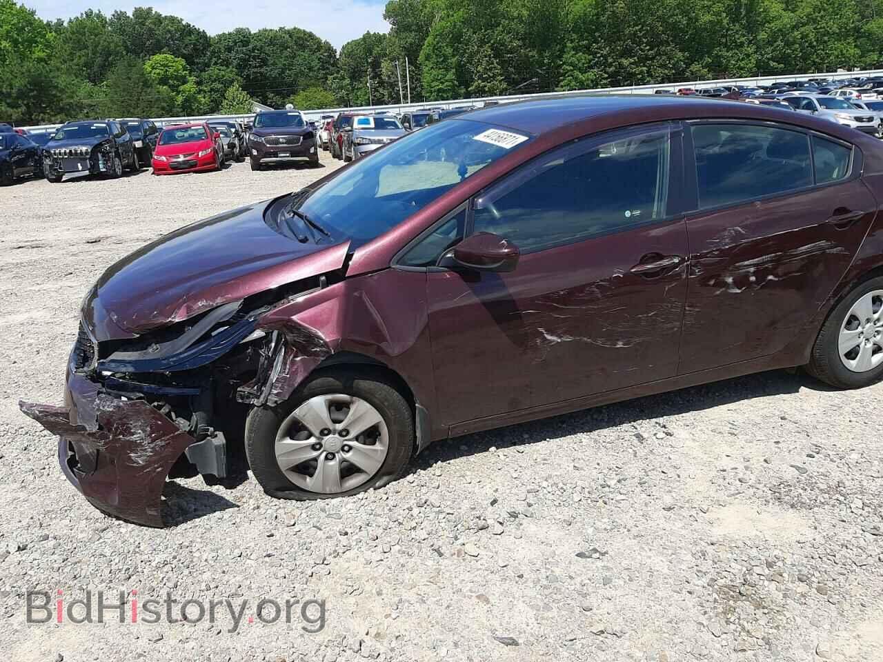 2017 KIA FORTE - VIN: 3KPFK4A71HE123784 - Photo 9
