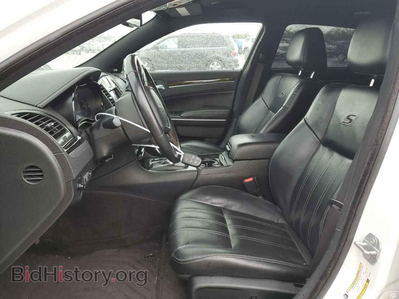 2019 CHRYSLER 300 - VIN: 2C3CCABG0KH515099 - Фото 7