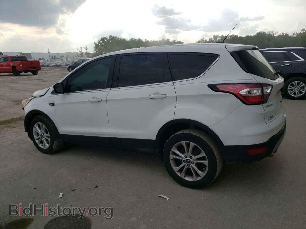 2017 FORD ESCAPE - VIN: 1FMCU0G92HUC96581 - Фото 2