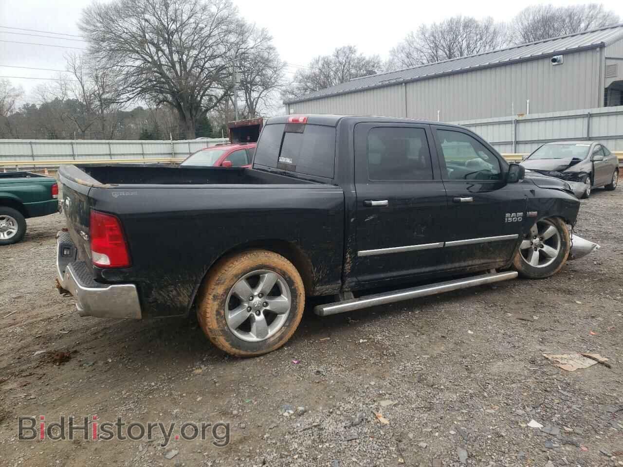 2017 RAM 1500 - VIN: 3C6RR7LT8HG642976 - Фото 3