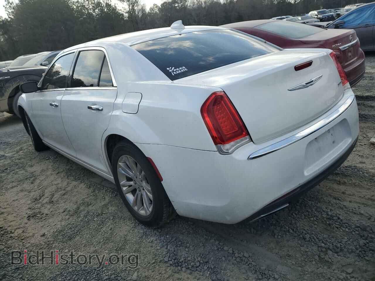 2017 CHRYSLER 300 - VIN: 2C3CCAEG2HH564910 - Фото 2