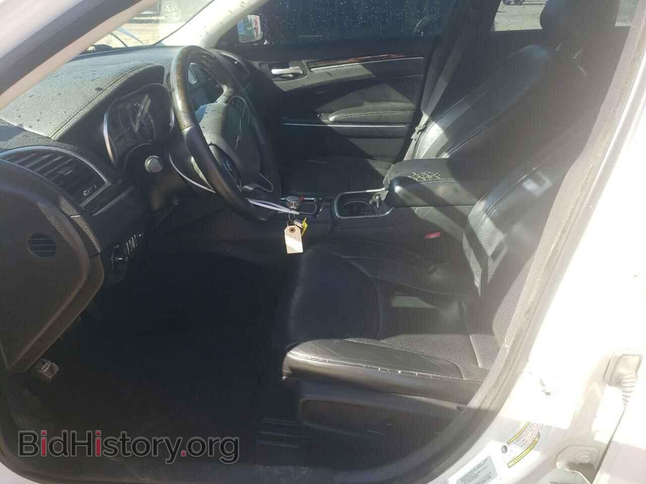 2017 CHRYSLER 300 - VIN: 2C3CCAEG2HH564910 - Фото 7