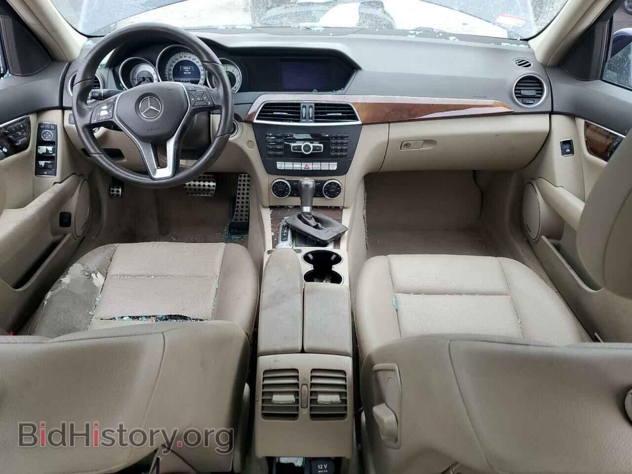 2013 MERCEDES-BENZ C-CLASS - VIN: WDDGF4HB6DR299544 - Фото 8