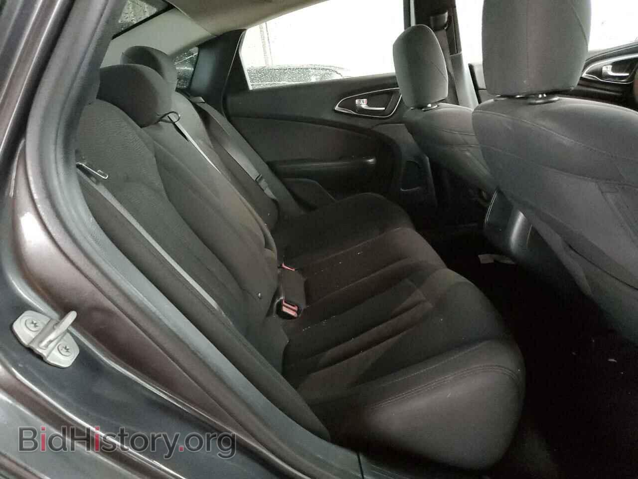 2015 CHRYSLER 200 - VIN: 1C3CCCAB1FN717349 - Фото 10