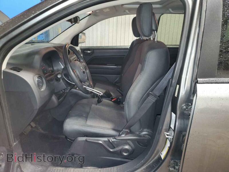 2012 Jeep COMPASS (VIN 1C4NJDEB2CD662311) — photo 7 of 13