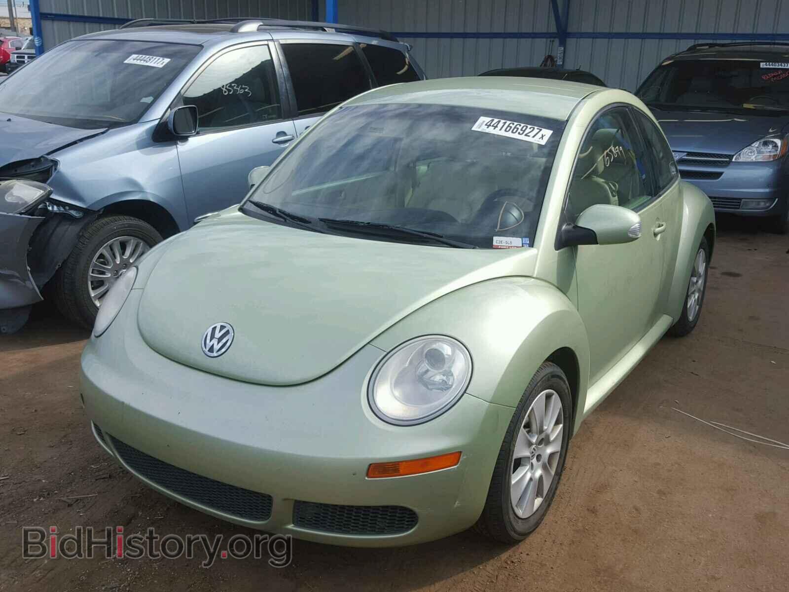 2008 VOLKSWAGEN BEETLE - VIN: 3VWPW31C78M500444 - Фото 2