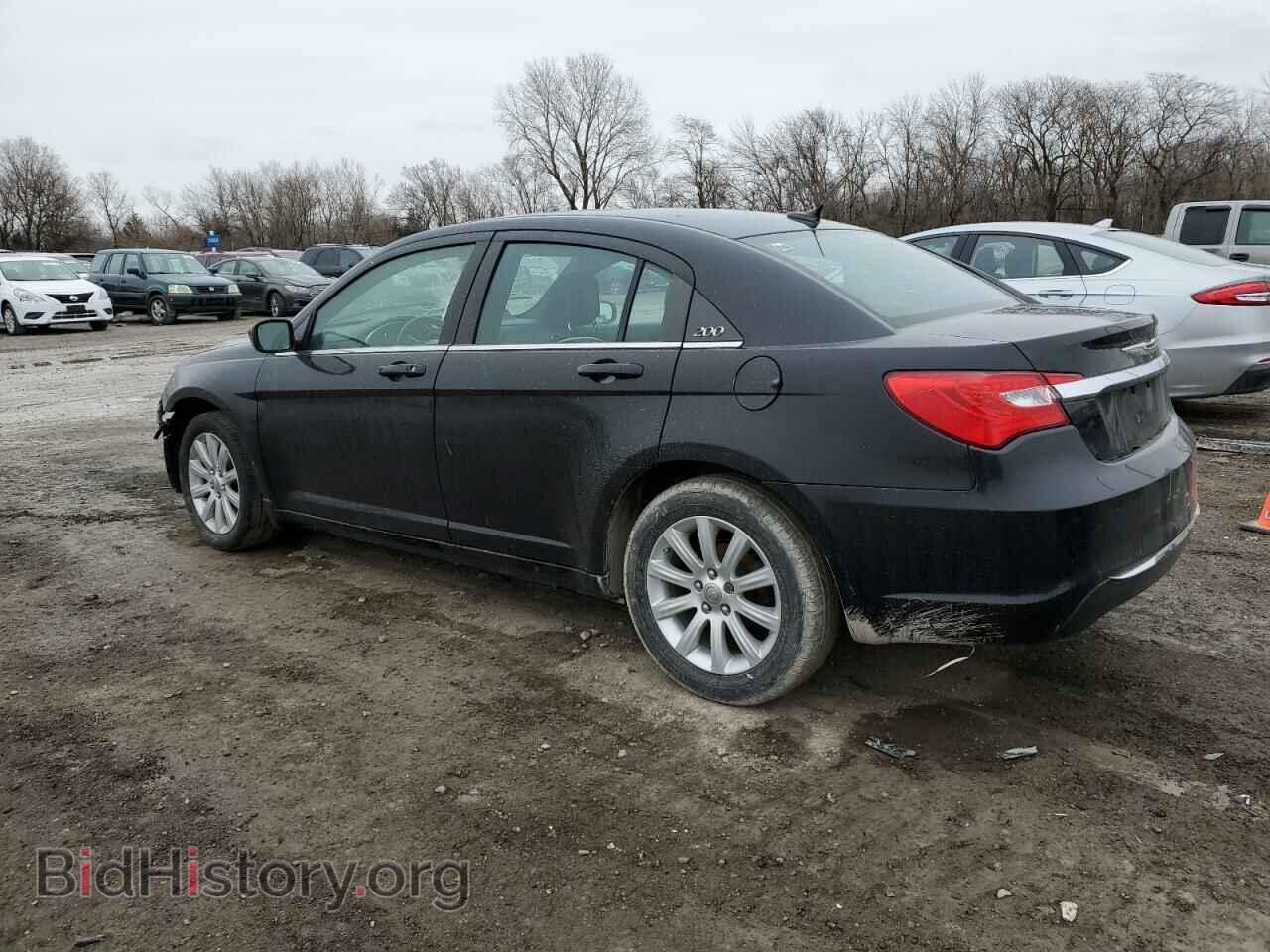 2012 CHRYSLER 200 - VIN: 1C3CCBBB0CN114655 - Фото 2