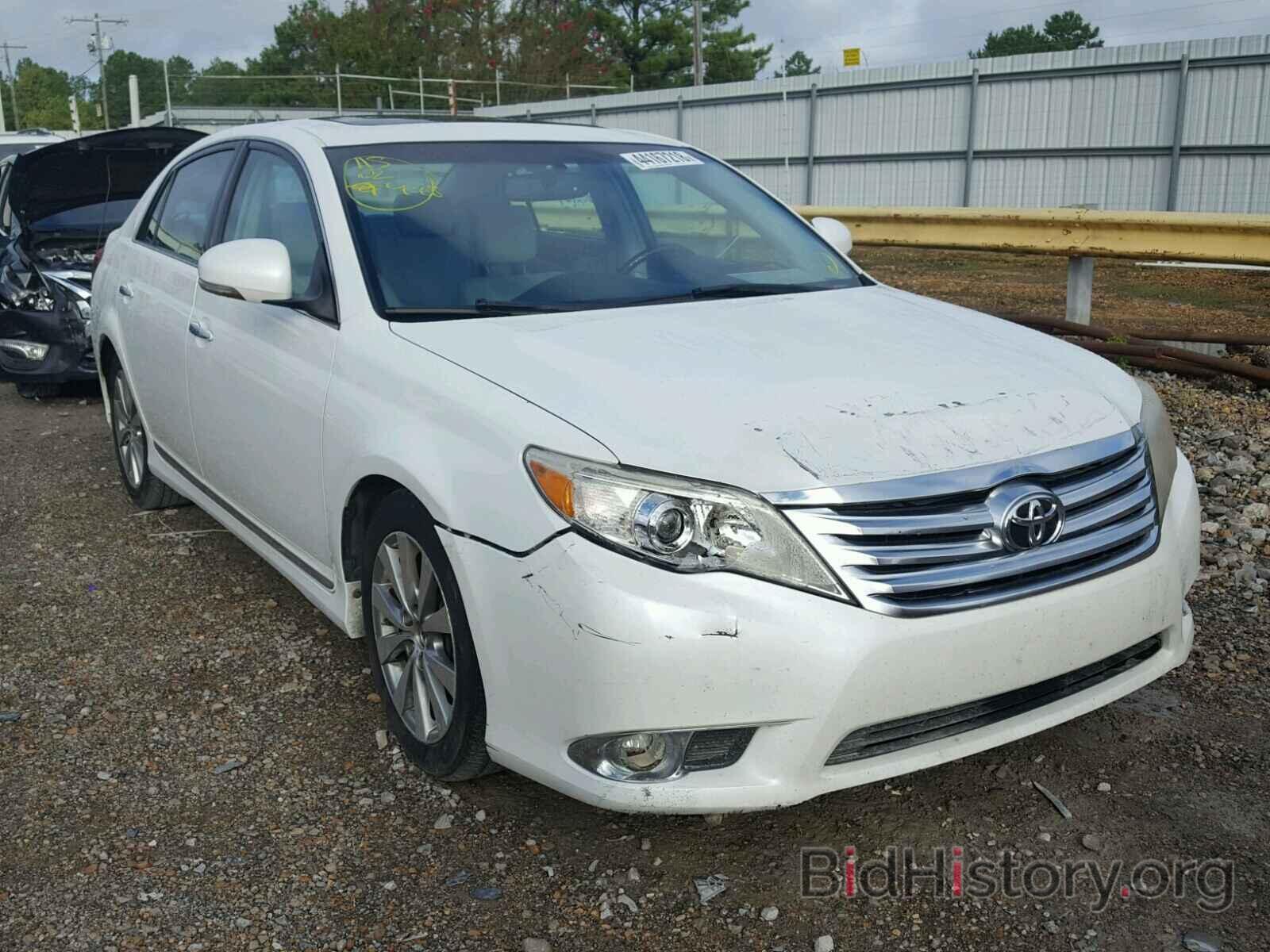 Photo 4T1BK3DB5BU385658 - TOYOTA AVALON 2011