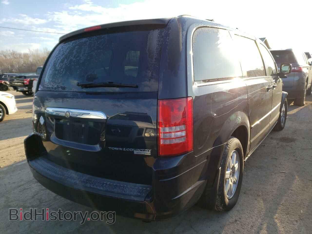 2010 CHRYSLER MINIVAN - VIN: 2A4RR8D17AR386688 - Фото 3