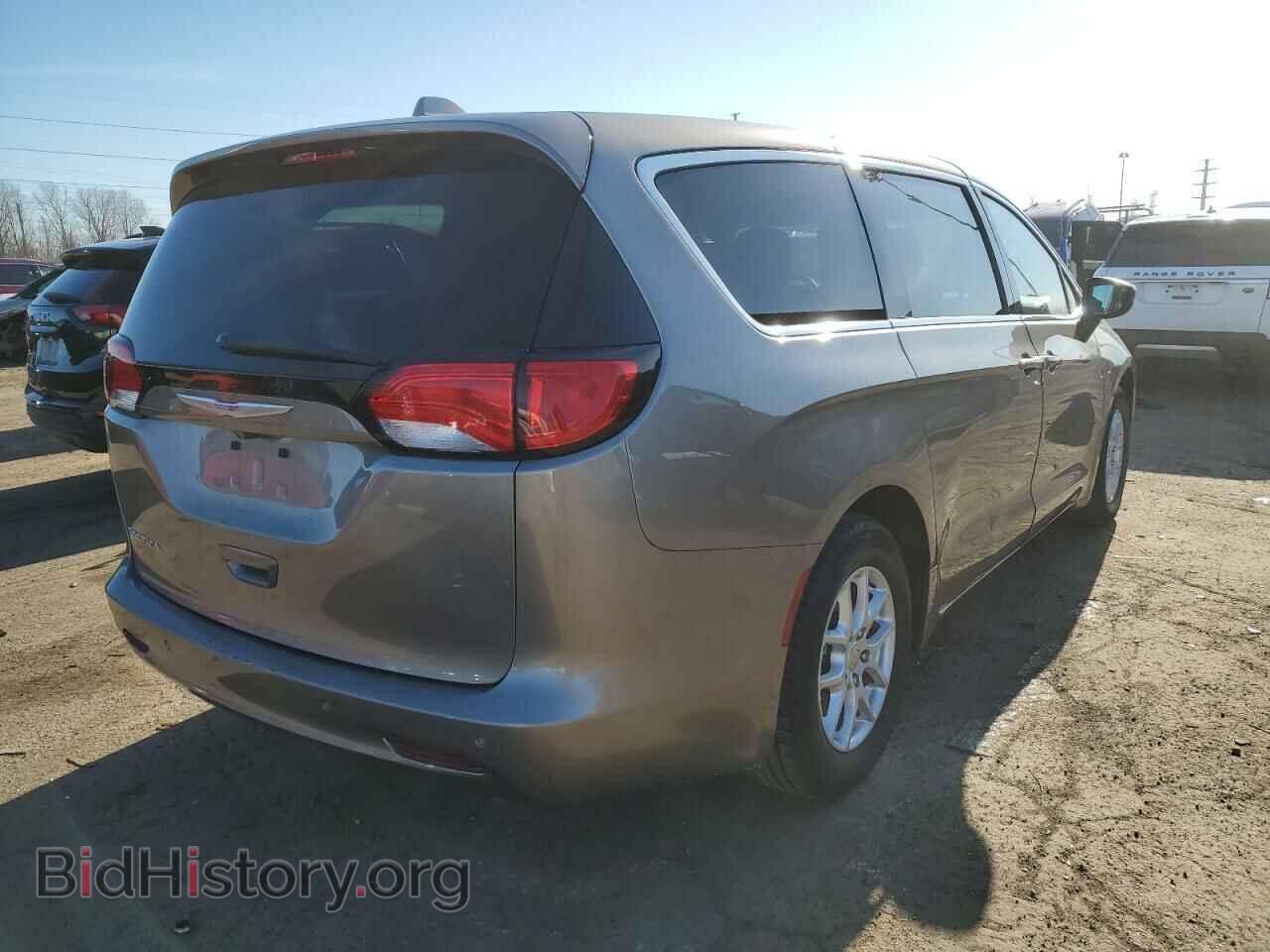 2017 CHRYSLER PACIFICA - VIN: 2C4RC1CGXHR578069 - Фото 3