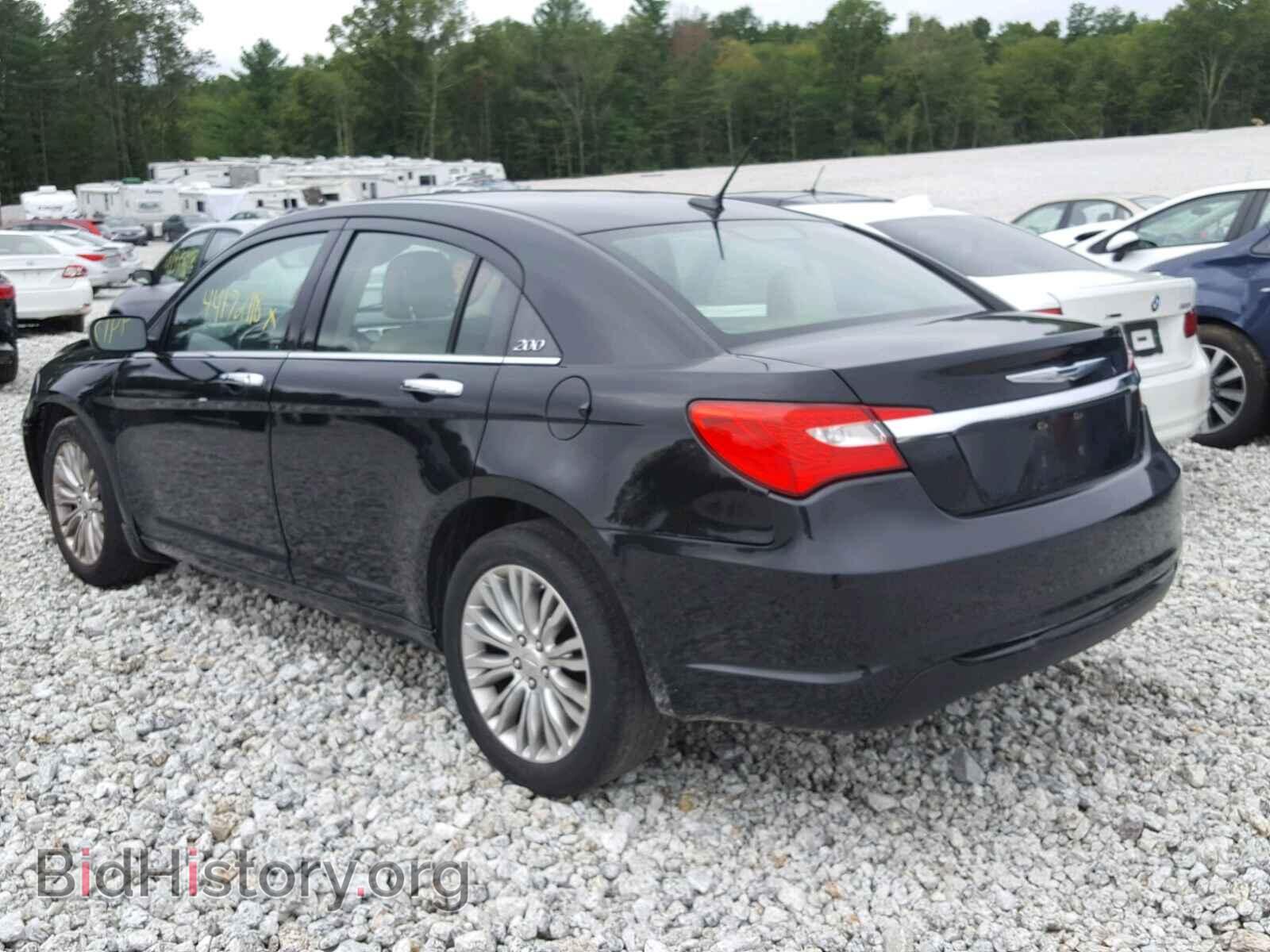 2011 CHRYSLER 200 - VIN: 1C3BC2FB1BN609872 - Фото 3
