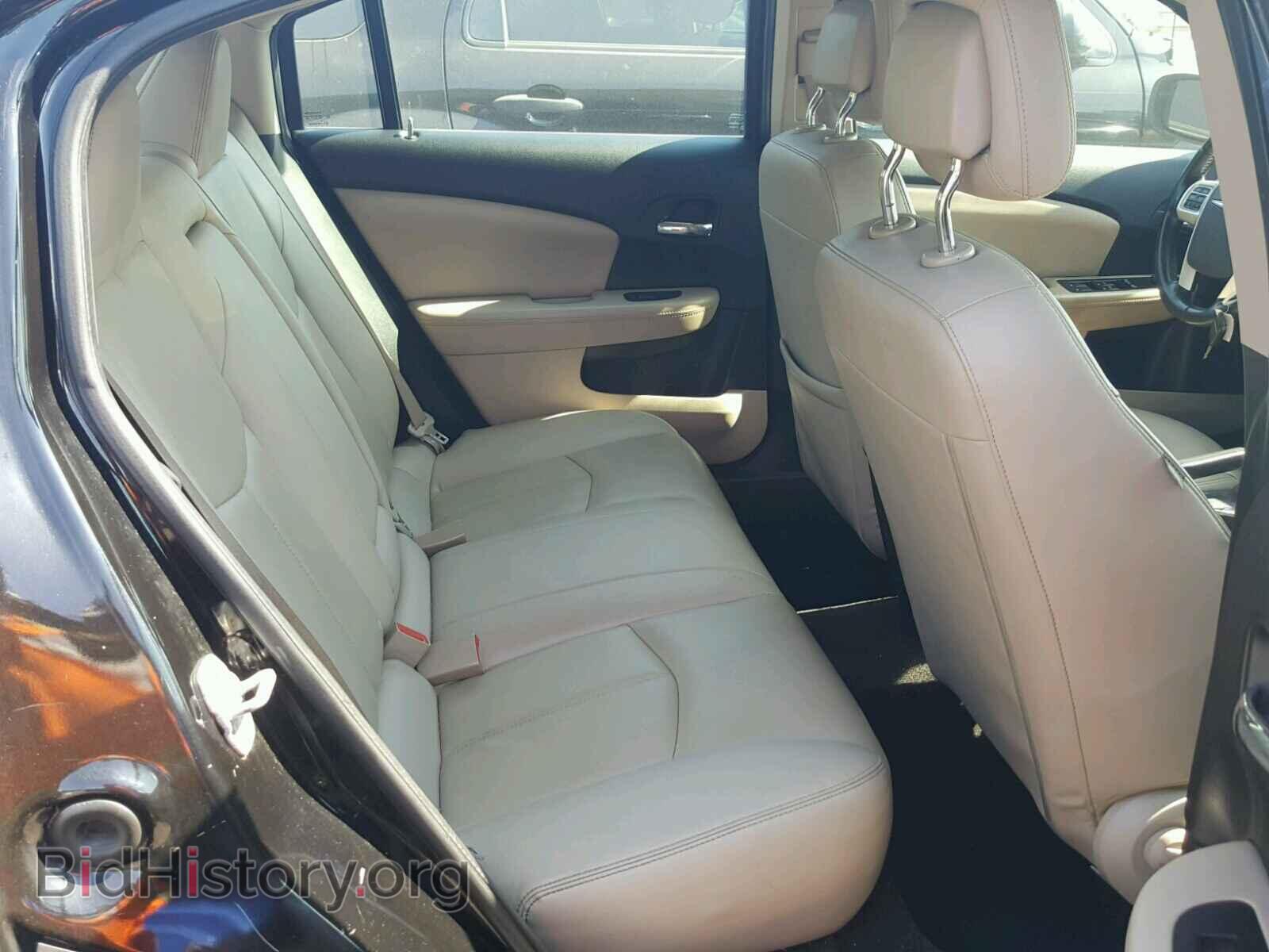 2011 CHRYSLER 200 - VIN: 1C3BC2FB1BN609872 - Фото 6