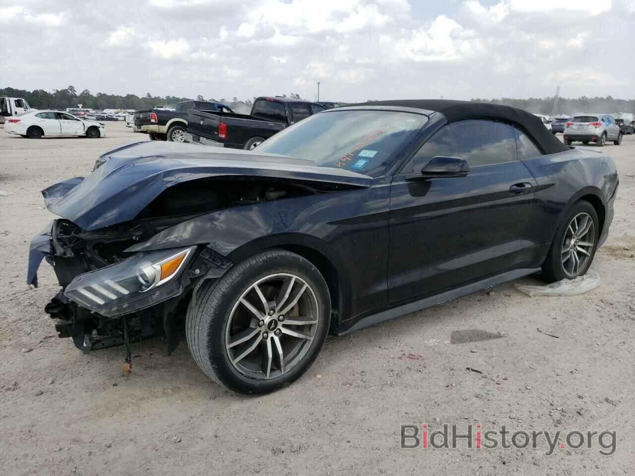 Photo 1FATP8UH9G5275165 - FORD MUSTANG 2016