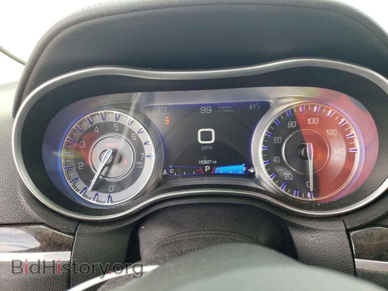 2016 CHRYSLER 300 - VIN: 2C3CCAEGXGH348513 - Фото 9