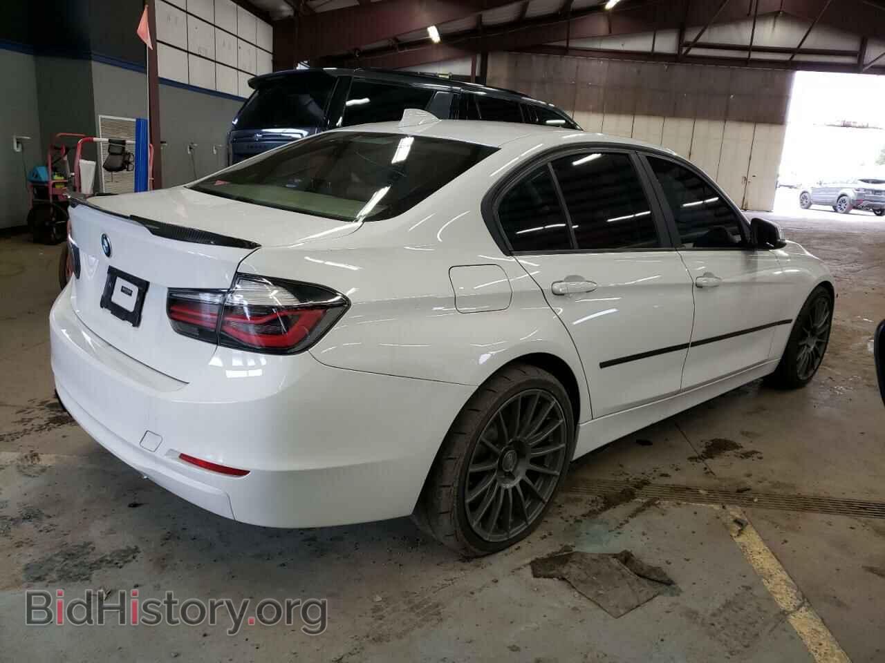 2012 BMW 3 SERIES - VIN: WBA3A5C59CF342186 - Фото 3