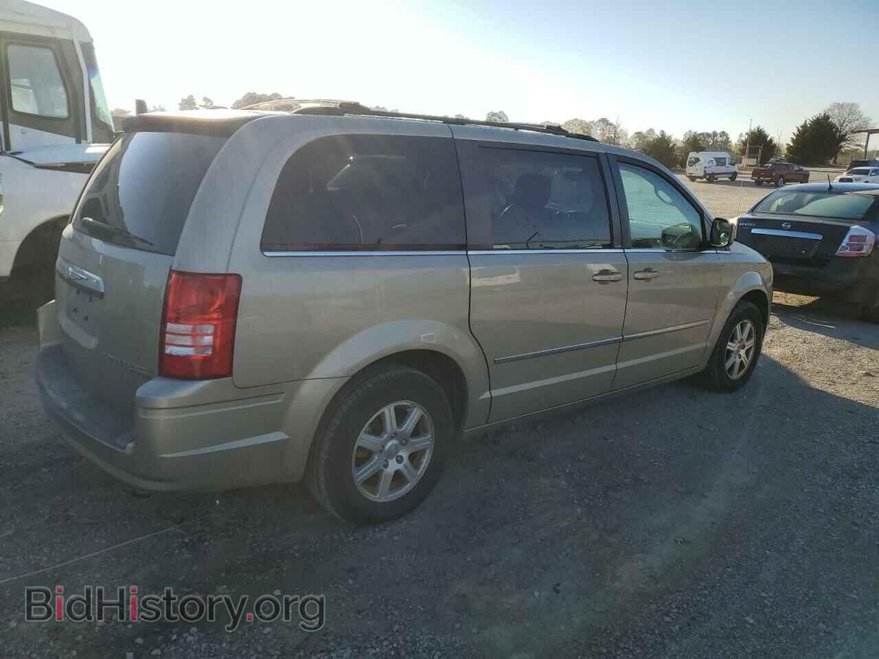 2009 CHRYSLER MINIVAN - VIN: 2A8HR54199R652863 - Фото 3