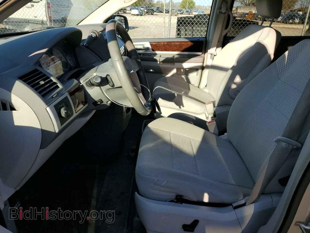 2009 CHRYSLER MINIVAN - VIN: 2A8HR54199R652863 - Фото 7
