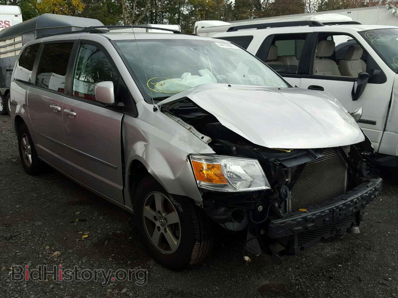 Фотография 2D4RN5D1XAR462231 - DODGE CARAVAN 2010