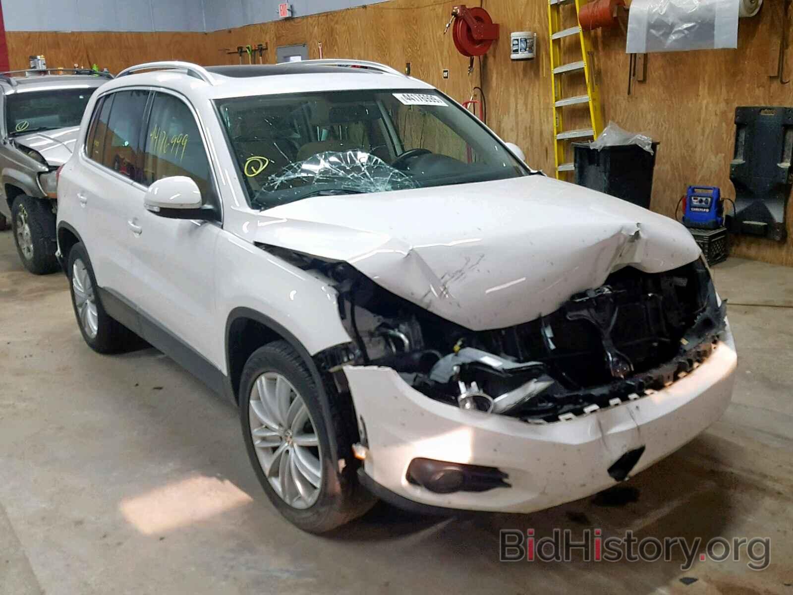 Photo WVGAV7AX0CW503549 - VOLKSWAGEN TIGUAN S 2012